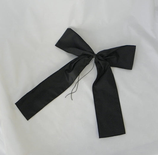 16 IN BLACK NYLON MOURNING BOW